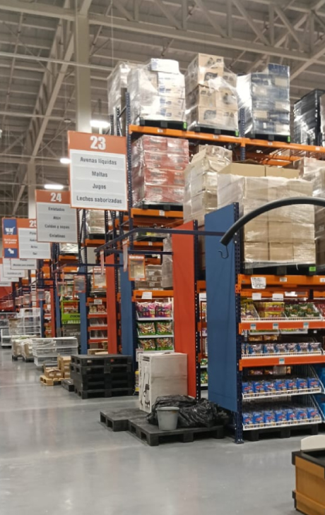 Almacenamiento industrial para tienda de consumo masivo | Proyecto Modultec