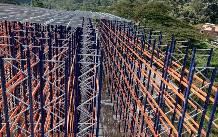 Bodega autoportante con capacidad de 2.800 posiciones | Proyecto logístico Modultec