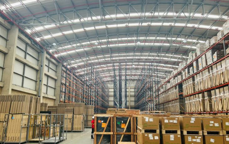 Estantería industrial de 11 m en el Parque Empresarial Lógika | Proyecto Modultec