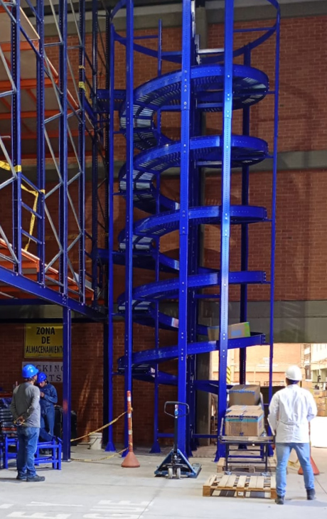 Sistema de entrepiso y mezzanine para multinacional de calzado | Proyecto Modultec